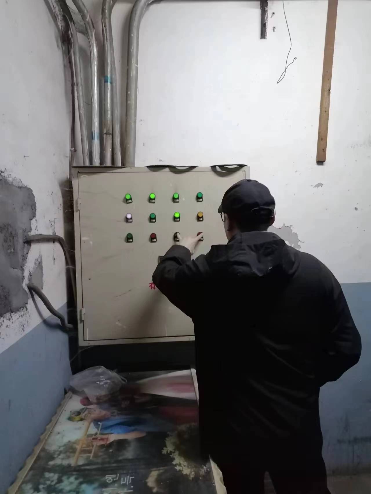 消防排烟风机控制柜月度维保内容及方法
